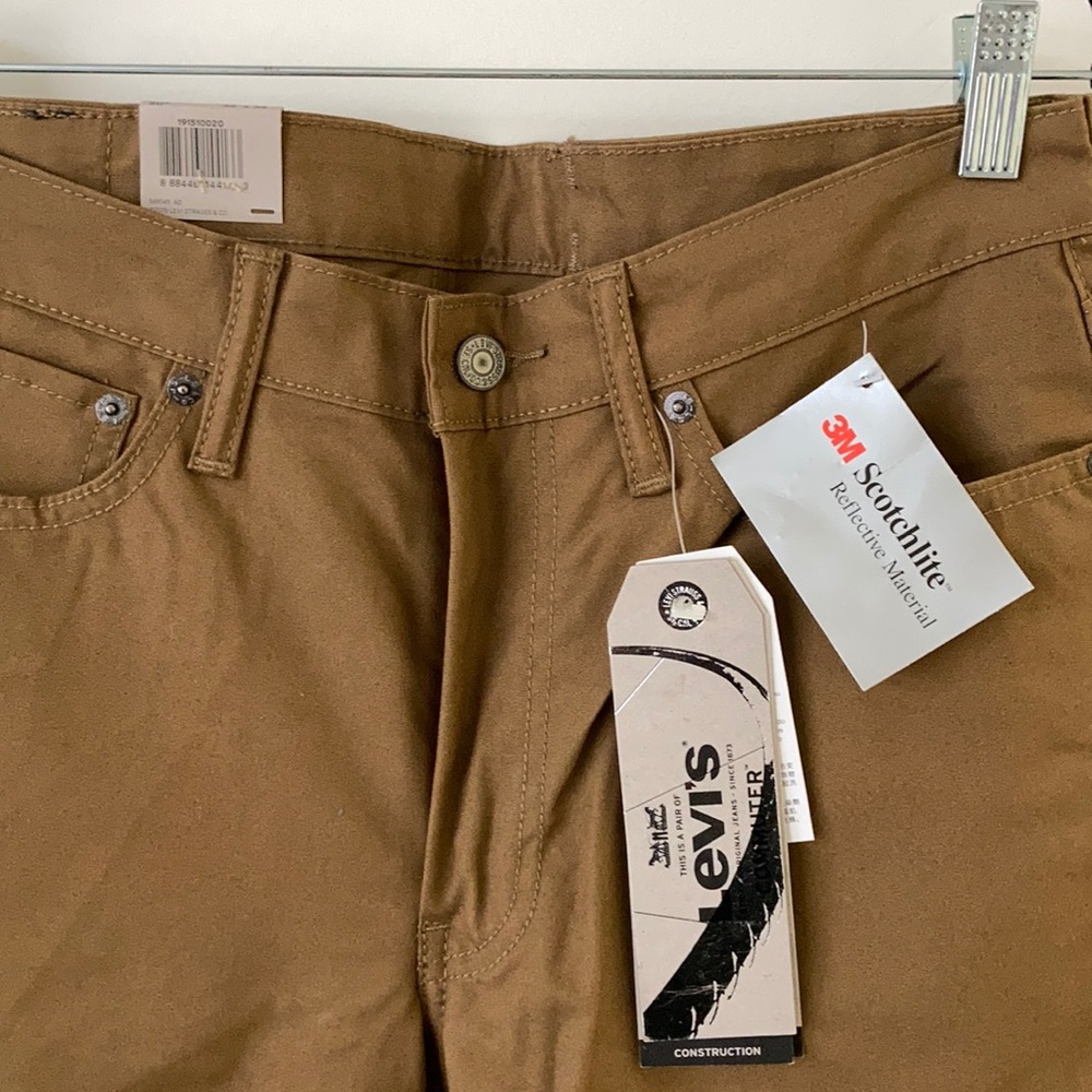BRAND NEW *Commuter* Levi’s 511 pants